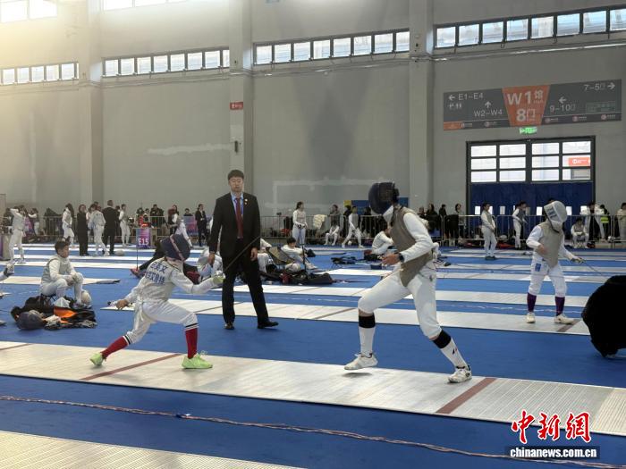2025年中国击剑俱乐部联赛总决赛在沈阳启幕 三千