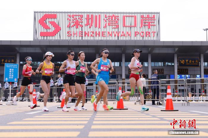 深港首场跨境马拉松开跑 5G技术助力无感通关