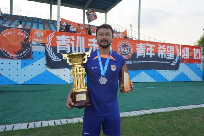 退役国脚汪强深耕基层青训七年呼吁完善教练评