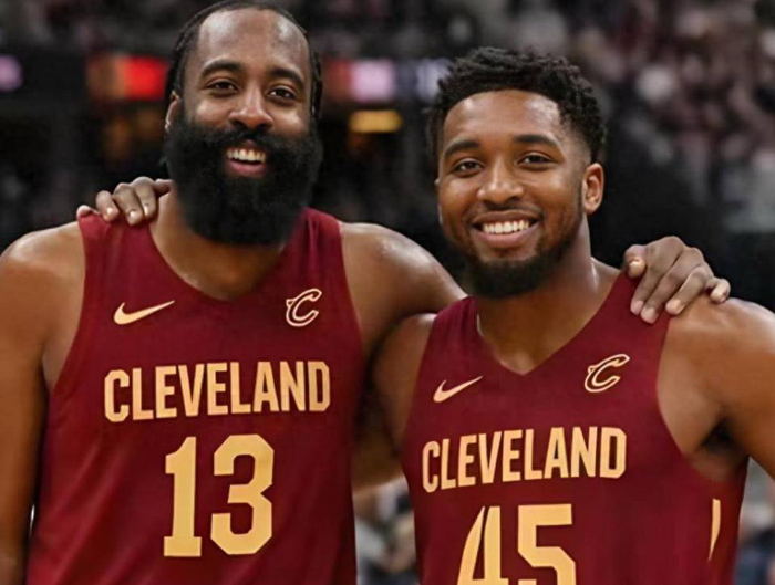 哈登米切尔率骑士冲击三连胜 灰熊五人得分上双